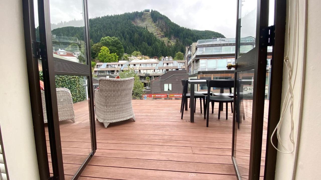 Heart Of Queenstown Exterior photo