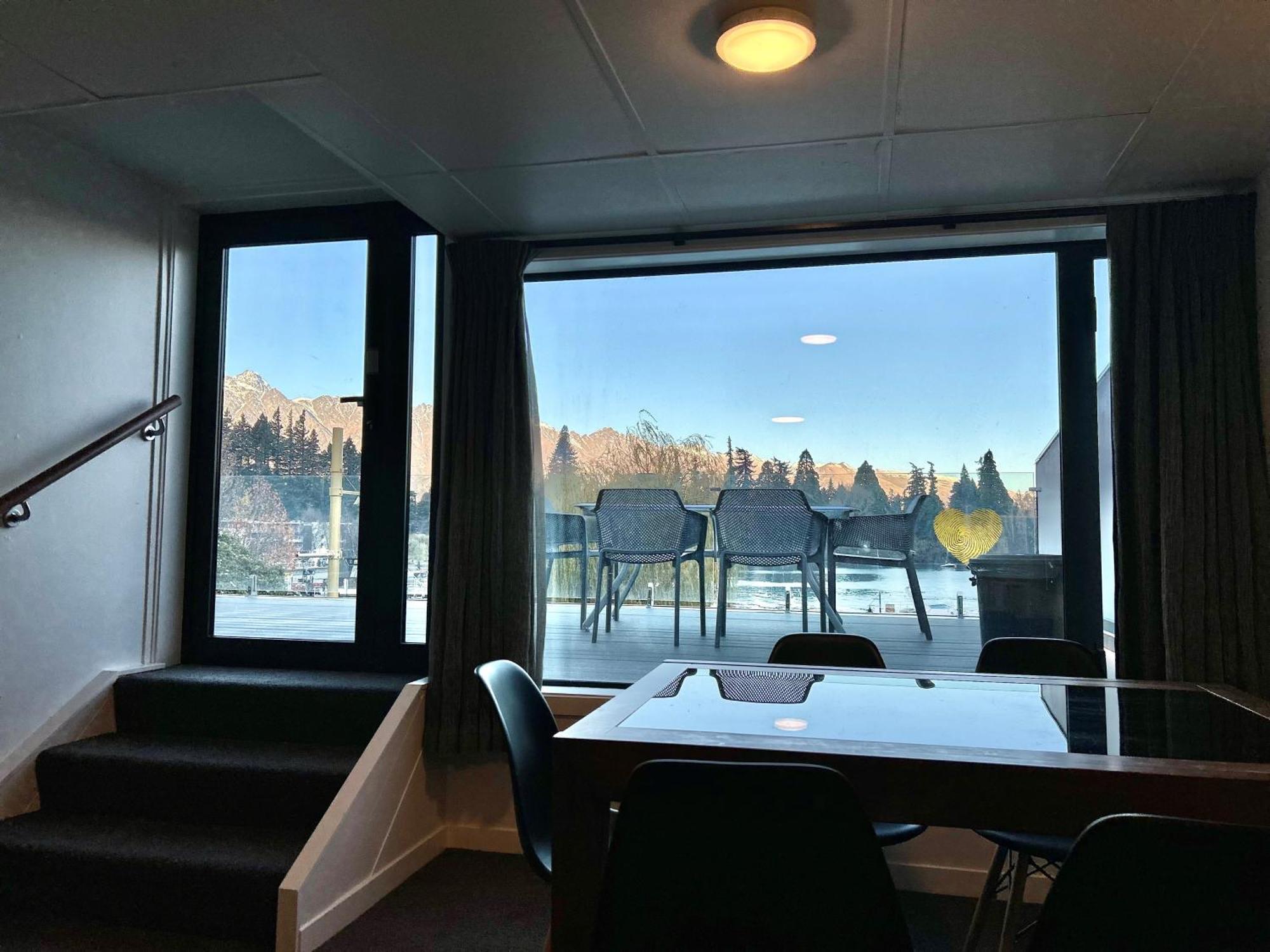 Heart Of Queenstown Exterior photo